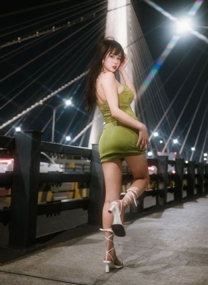 和寡妇在做爰_超清免费在线播放